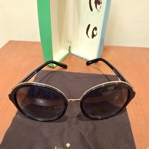 Kate Spade round black with gold sunnies